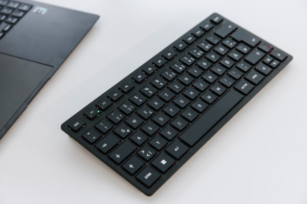 CHERRY KW 9200 MINI toetsenbord Universeel USB + RF Wireless + Bluetooth QWERTY Engels Zwart - Afbeelding 6