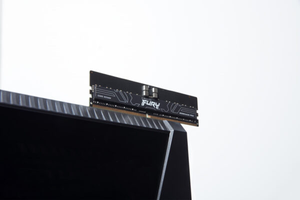 Kingston Technology FURY 256GB 5600MT/s DDR5 ECC Reg CL36 DIMM (set van 8) Renegade Pro XMP - Afbeelding 3