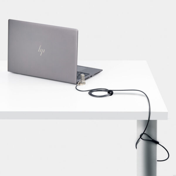 StarTech.com 2m Universeel Laptop Kabelslot, Anti-diefstal Kabelslot, Security Kabel voor Notebook Compatibel met Noble Wedge&re - Afbeelding 4