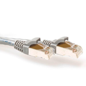 ACT Grijze 1,5 meter SFTP CAT6A patchkabel snagless met RJ45 connectoren