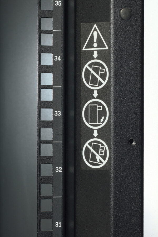 APC AR3100 NetShelter SX 42U 600mm(b) x 1070mm(d) 19" IT rack, behuizing met zijpanelen, zwart - Afbeelding 27