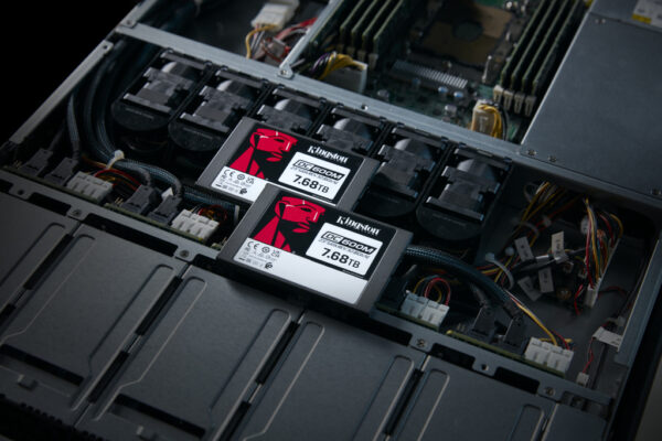 Kingston Technology 7680G DC600M (gemengd gebruik) 2,5 inch Enterprise SATA SSD - Afbeelding 5