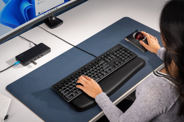 Kensington KB100 EQ Wired Full Size Keyboard - Afbeelding 4