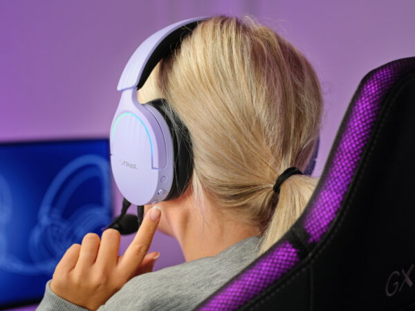 Trust GXT 490P FAYZO Headset Bedraad Hoofdband Gamen USB Type-A Zwart, Paars - Afbeelding 11