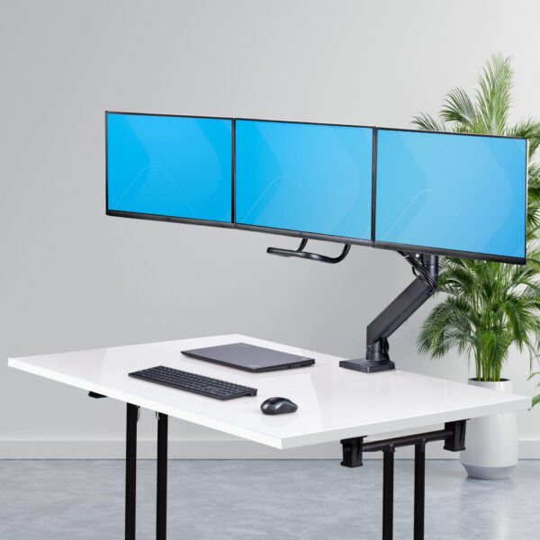 StarTech.com Crossbar Triple Monitor Arm voor Bureau, Tot Drie 27inch Schermen, VESA 75x75/100x100, Instelling Zonder Gereedscha - Afbeelding 10