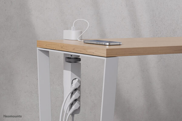 Neomounts DS22-840WH6 Bureaucontactdoos met klem en USB-C en USB-A poorten - snelladen - Afbeelding 16