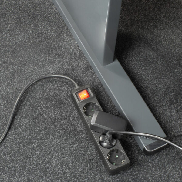 ACT Stekkerdoos met lichtgevende schakelaar, 4 sockets, 2 m, zwart - Afbeelding 4