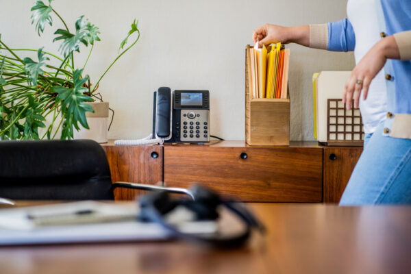 HP Poly Edge E300 IP Phone and PoE-enabled IP telefoon - Afbeelding 9