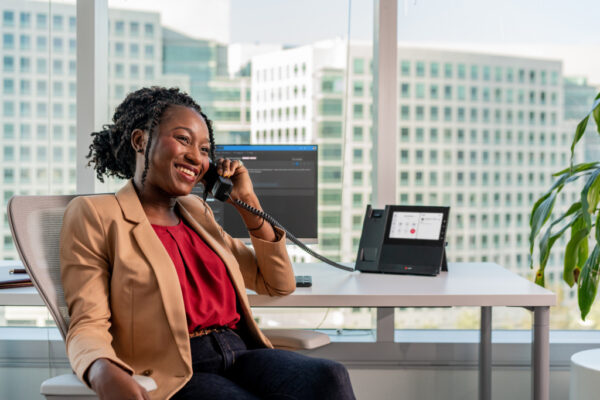 HP Poly CCX 600 Business Media Phone for Microsoft Teams and PoE-enabled IP telefoon - Afbeelding 9