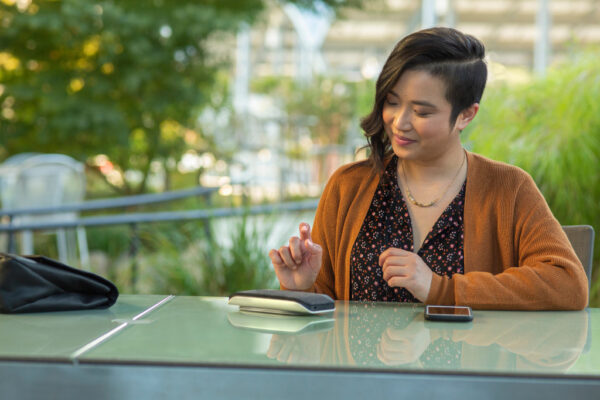 POLY Sync 20 USB-C Speakerphone - Afbeelding 6
