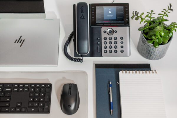 POLY Edge E550 IP-telefoon met PoE-ondersteuning - Afbeelding 6