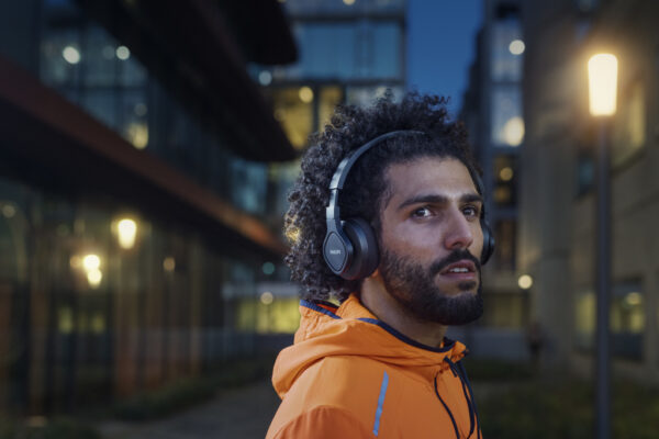 Philips TAA4216BK/00 hoofdtelefoon/headset Bedraad en draadloos Hoofdband Oproepen/muziek USB Type-C Bluetooth Zwart - Afbeelding 14