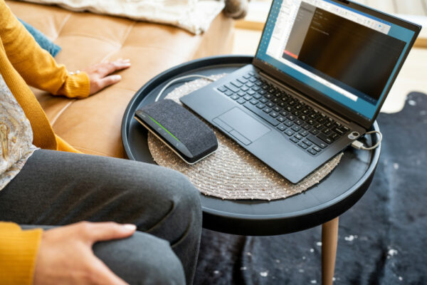 POLY Sync 10 USB-A USB-C Speakerphone - Afbeelding 5