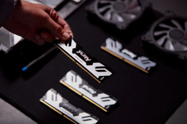 Kingston Technology FURY 48GB 8400MT/s DDR5 CL40 CUDIMM (set van 2) Renegade Silver XMP - Afbeelding 17