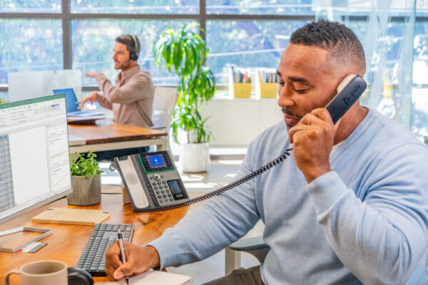 HP Poly Edge E450 IP Phone and PoE-enabled IP telefoon - Afbeelding 14