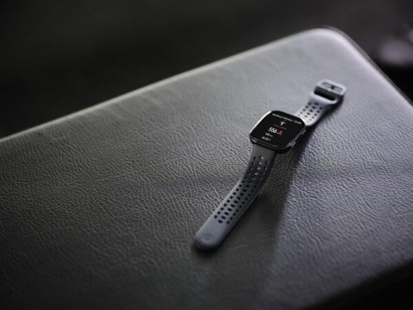 Amazfit Bip 6 Charcoal 5 cm (1.97") AMOLED Digitaal 390 x 450 Pixels Touchscreen Zilver GPS - Afbeelding 3