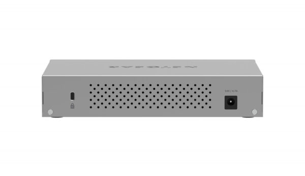 NETGEAR 8-port Ultra60 PoE++ Multi-Gigabit (2.5G) Ethernet Plus Switch - Afbeelding 6
