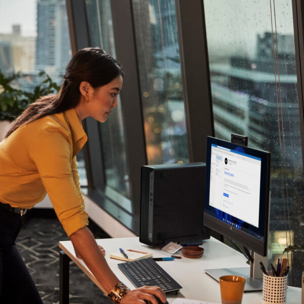 HP Elite 800 G9 Intel® Core™ i7 i7-14700 16 GB DDR5-SDRAM 512 GB SSD Windows 11 Pro SFF PC Zwart - Afbeelding 6