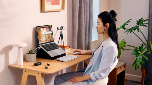 Logitech 960-001554 webcam 3840 x 2160 Pixels USB 3.2 Gen 1 (3.1 Gen 1) Grijs - Afbeelding 8