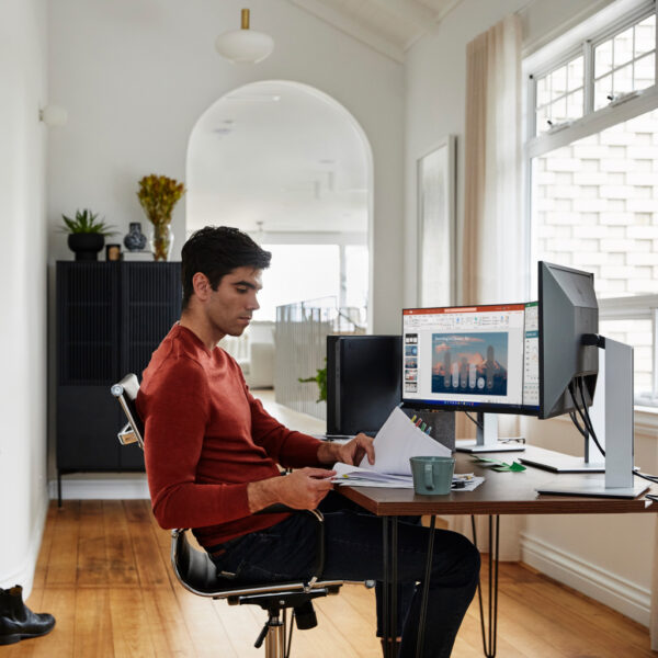 HP Elite 800 G9 Intel® Core™ i7 i7-14700 16 GB DDR5-SDRAM 512 GB SSD Windows 11 Pro SFF PC Zwart - Afbeelding 8