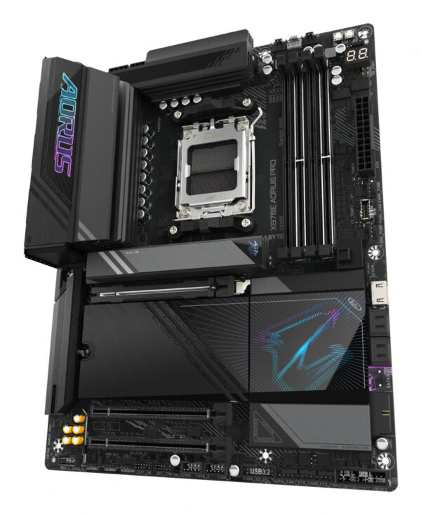 GIGABYTE X870E AORUS PRO moederbord AMD X870E Socket AM5 ATX - Afbeelding 4