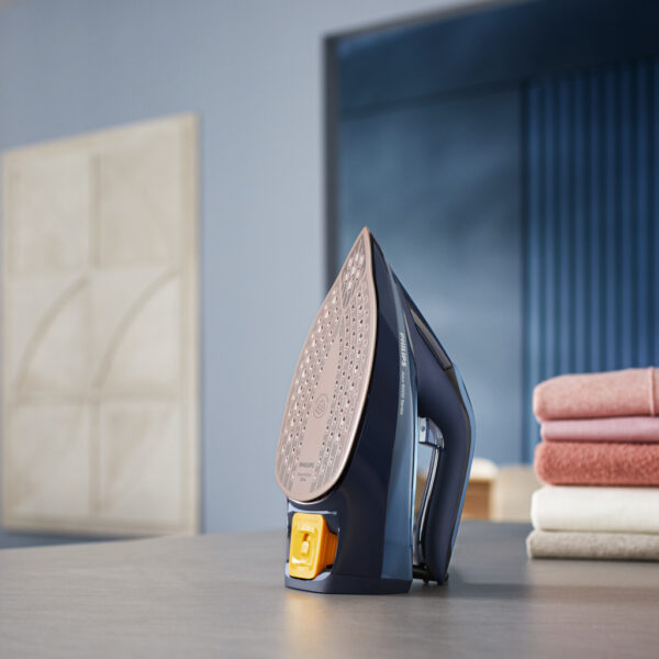 Philips 8000 series Azur DST8020/20 Stoomstrijkijzer - Afbeelding 2