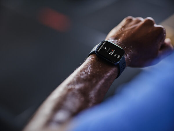 Amazfit Bip 6 Black 5 cm (1.97") AMOLED Digitaal 390 x 450 Pixels Touchscreen Zwart GPS - Afbeelding 4