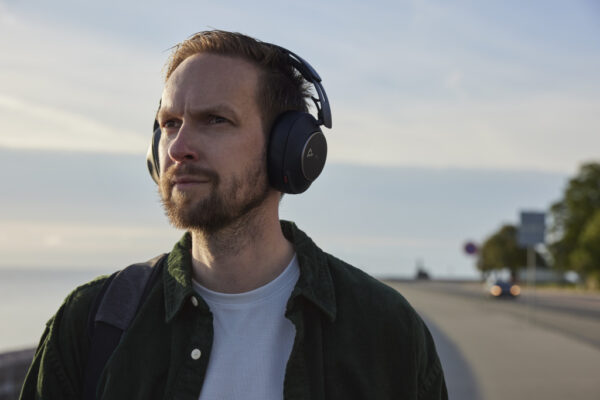 Poly Voyager Surround 80 UC Microsoft Teams Certified USB-C Headset + USB-C/A-adapter - Afbeelding 5