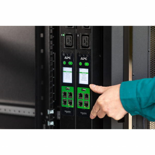 APC Easy PDU geschakeld 1U 16A 230V (8)C13 - Afbeelding 2