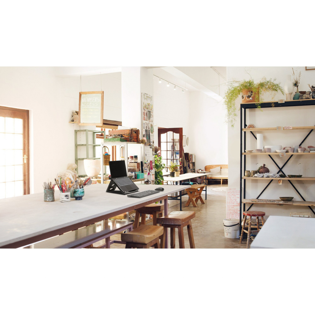 Kensington SmartFit Easy Riser-laptopstandaard met koelfunctie - Zwart - Afbeelding 10