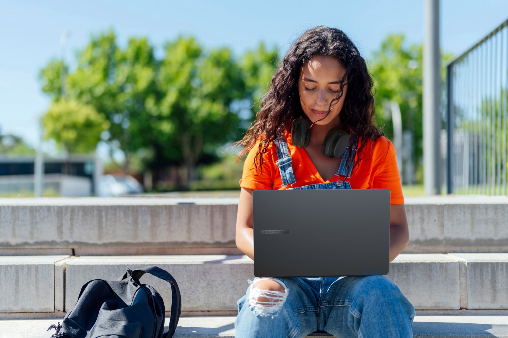 ASUS ExpertBook B1 B1503CVA-S73431X Intel® Core™ i7 i7-13620H Laptop 39,6 cm (15.6") Full HD 32 GB DDR5-SDRAM 1 TB S - Afbeelding 3