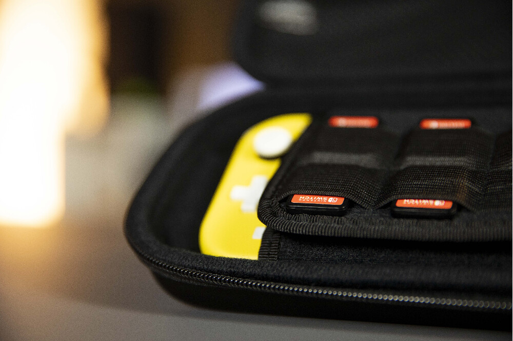 Konix My Hero Academia 80761117671 draagbare gameconsole-behuizing Hardshell-doos Nintendo EVA (Ethyleen-vinyl-acetaat) Meerkleu - Afbeelding 4