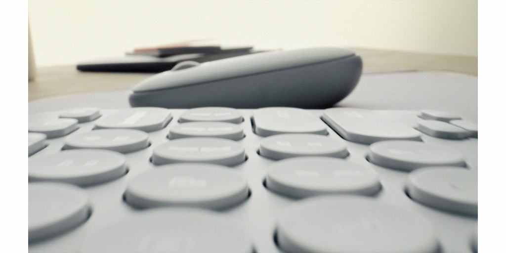 Logitech 920-012240 toetsenbord Inclusief muis Universeel RF-draadloos + Bluetooth QWERTY US International Wit - Afbeelding 13