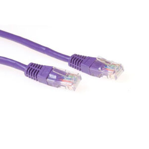 ACT Paarse 20 meter U/UTP CAT5E patchkabel met RJ45 connectoren