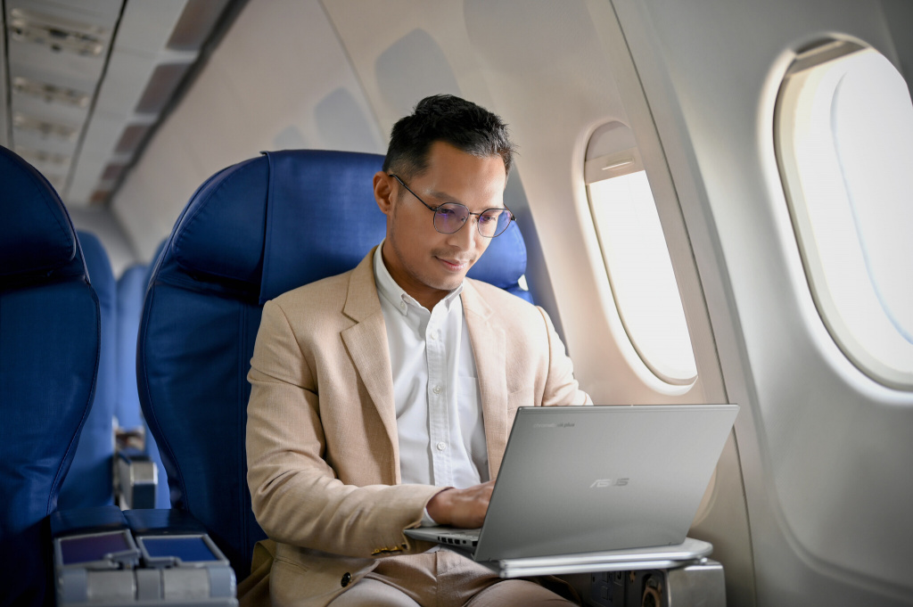 ASUS Chromebook Plus Enterprise CB54 CB5403CMA-QM0916 Intel Core Ultra 7 155U 35,6 cm (14") Touchscreen WQXGA 16 GB LPDDR5x-SDRA - Afbeelding 15