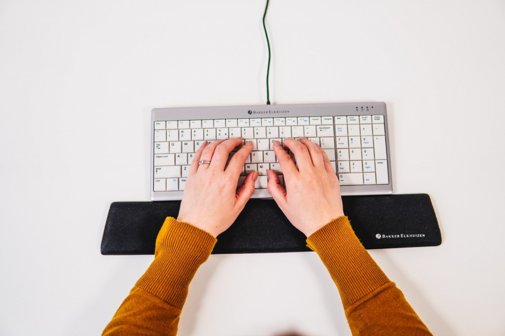 BakkerElkhuizen Trapezium Ergo Wrist Rest Compact - Afbeelding 9