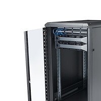 StarTech.com 22U Enterprise-Grade Server Rack Cabinet, 19in Vergrendelbare 4-Post Patchkas met 83cm Montagediepte en 800kg Draag - Afbeelding 8