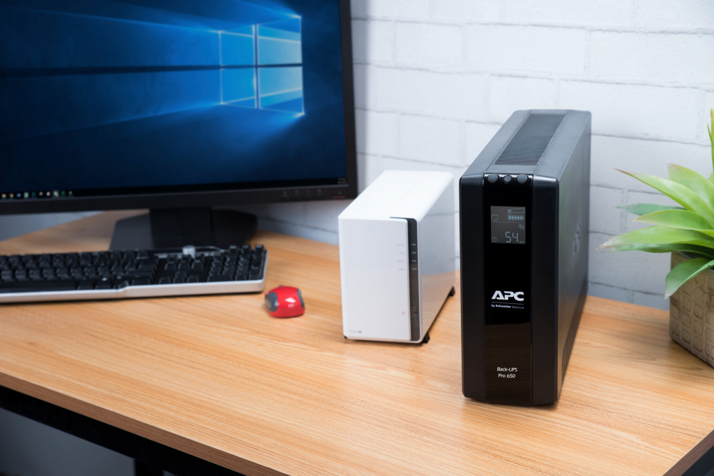 APC Back-UPS PRO BR650MI - Noodstroomvoeding, 6x C13 uitgang, USB, 650VA - Afbeelding 5