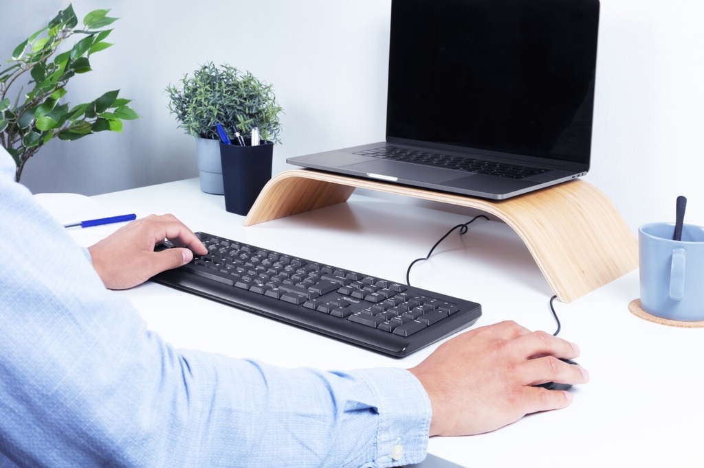 Trust Primo Toetsenbord en Muis Set - Bedrade desktopset – Belgische AZERTY-indeling – Full-size toetsenbord – Zwart - Afbeelding 4