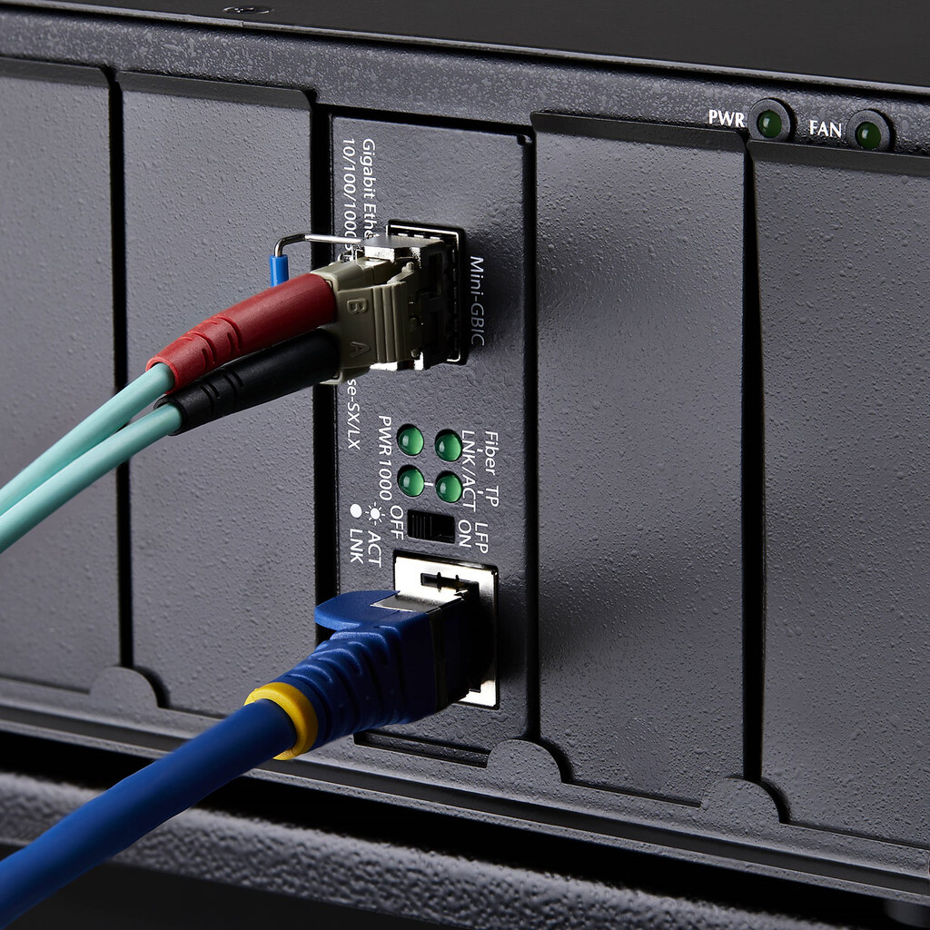 StarTech.com MCM1110SMLC20 netwerk media converter 2000 Mbit/s 1310 nm Single-mode Zwart - Afbeelding 6