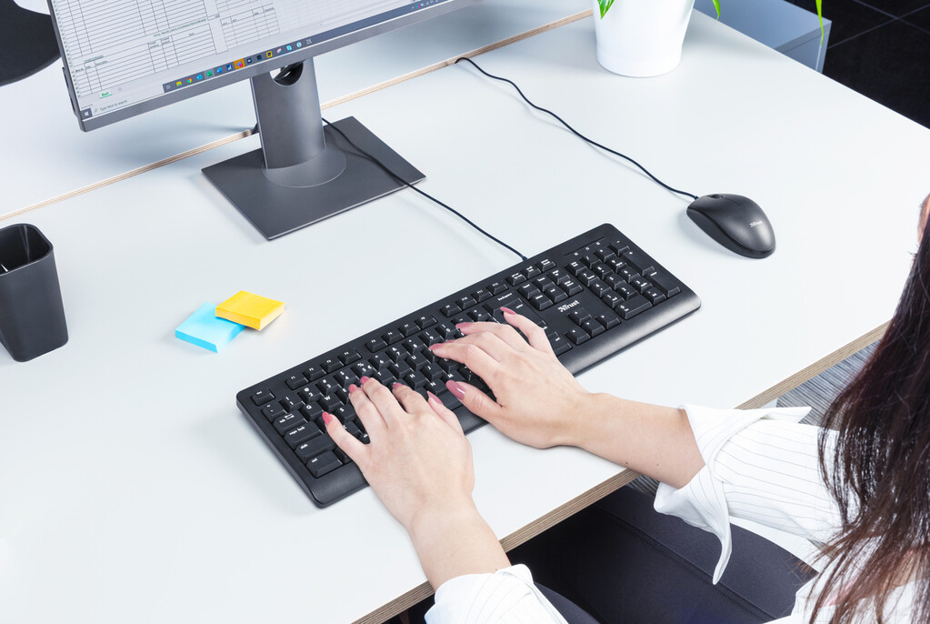 Trust TK-150 Toetsenbord - Bedraad toetsenbord – QWERTY US-indeling – Full-size toetsenbord – Business Model - Zwart - Afbeelding 6