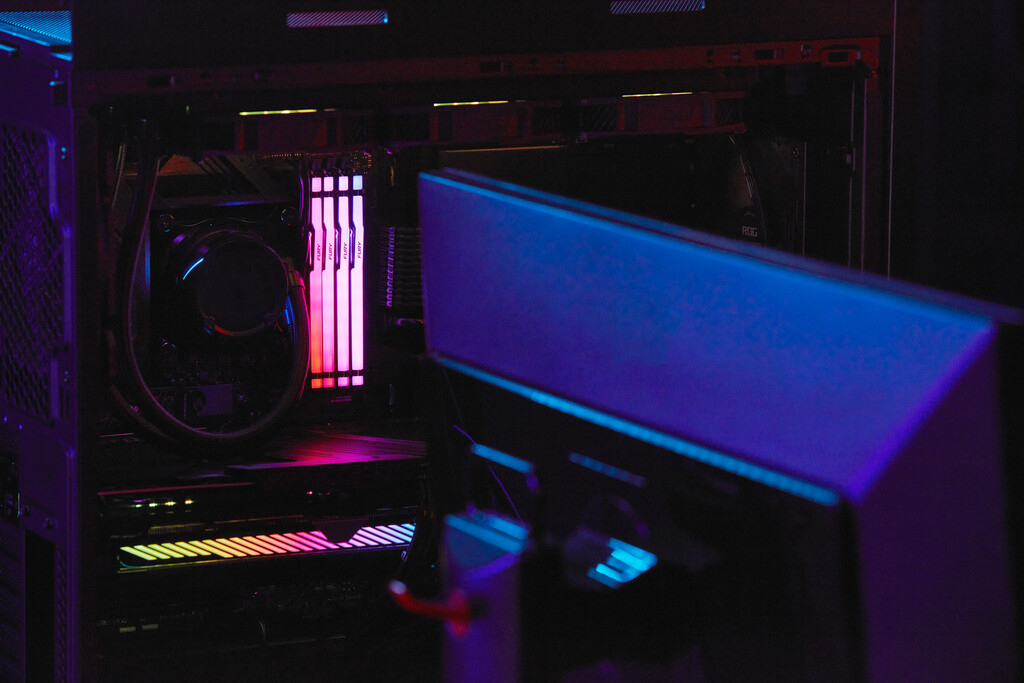 Kingston Technology FURY Beast 32GB 6000MT/s DDR5 CL30 DIMM (Kit van 2) RGB EXPO - Afbeelding 16