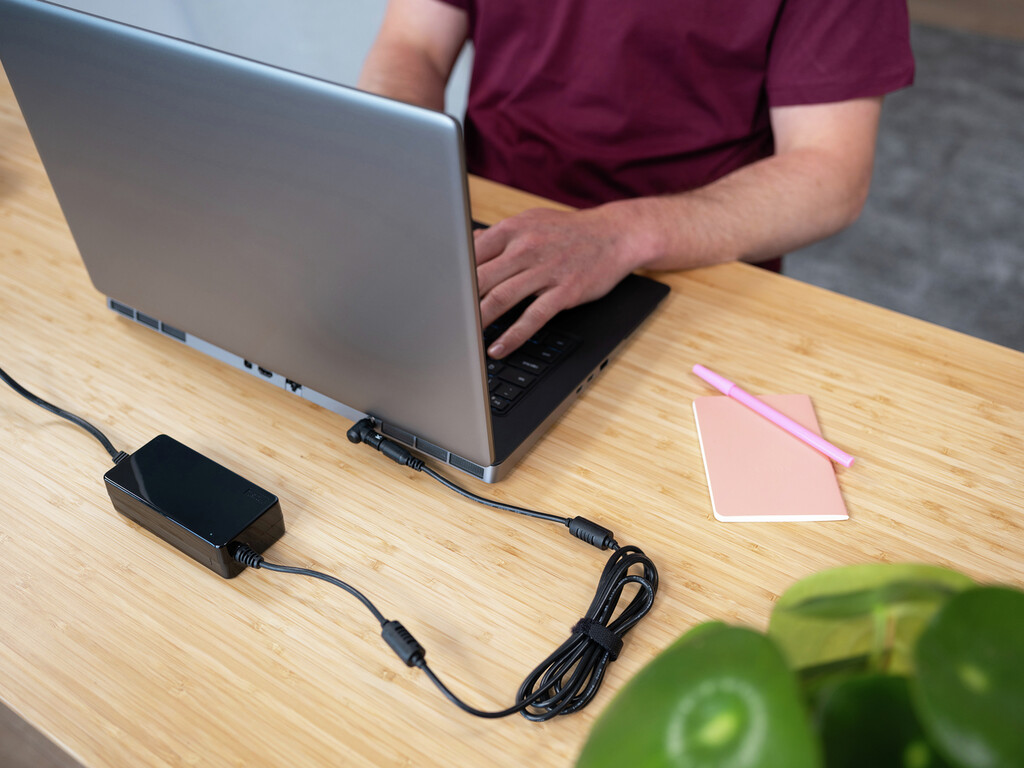 Trust Primo 70W Universele laptop‑lader – laptop‑oplader – universele laptop‑adapter – met meerdere aansluitstukken – Zwart - Afbeelding 7
