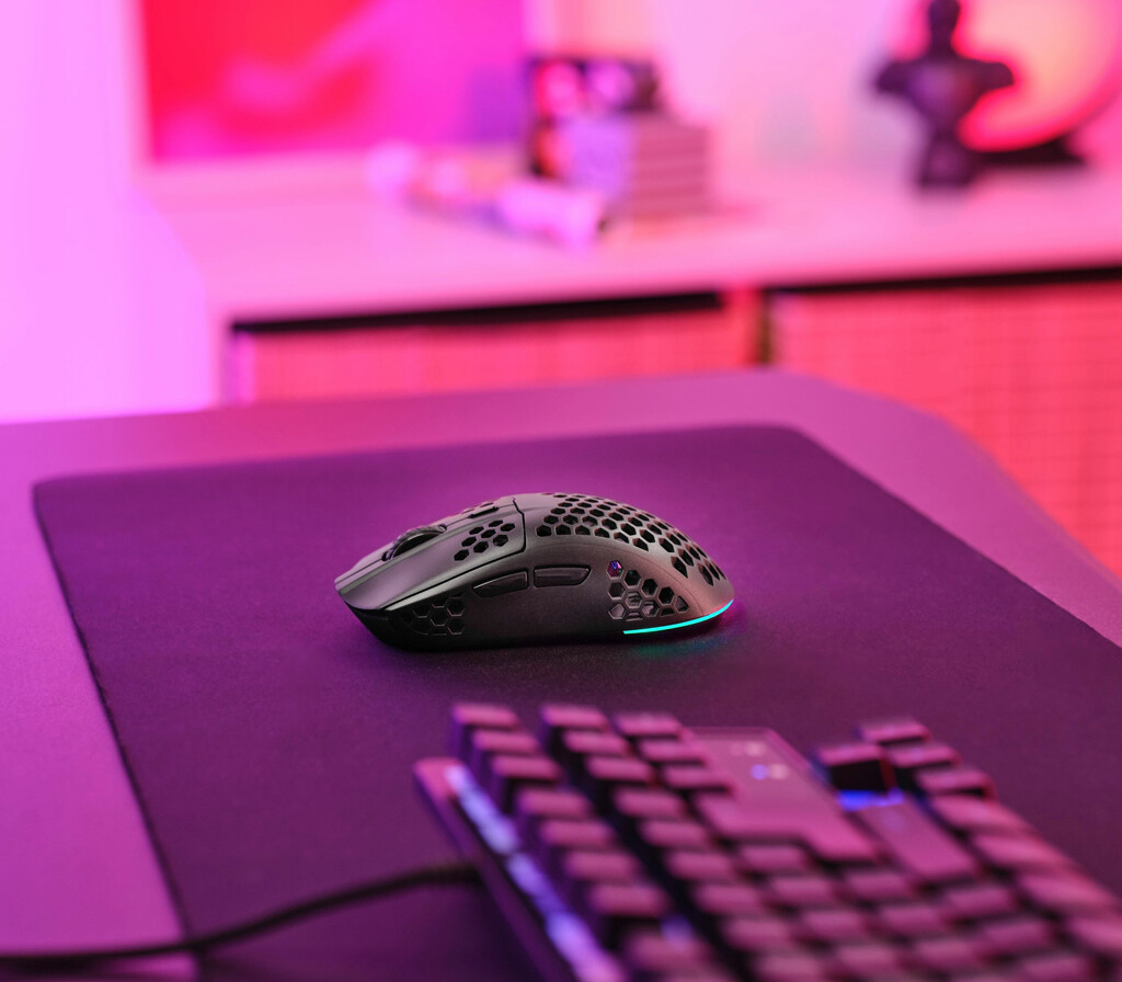 Trust GXT 929 Helox Gaming Muis - Draadloze gamingmuis – 6 programmeerbare knoppen – 4800 DPI – Zwart - Afbeelding 6