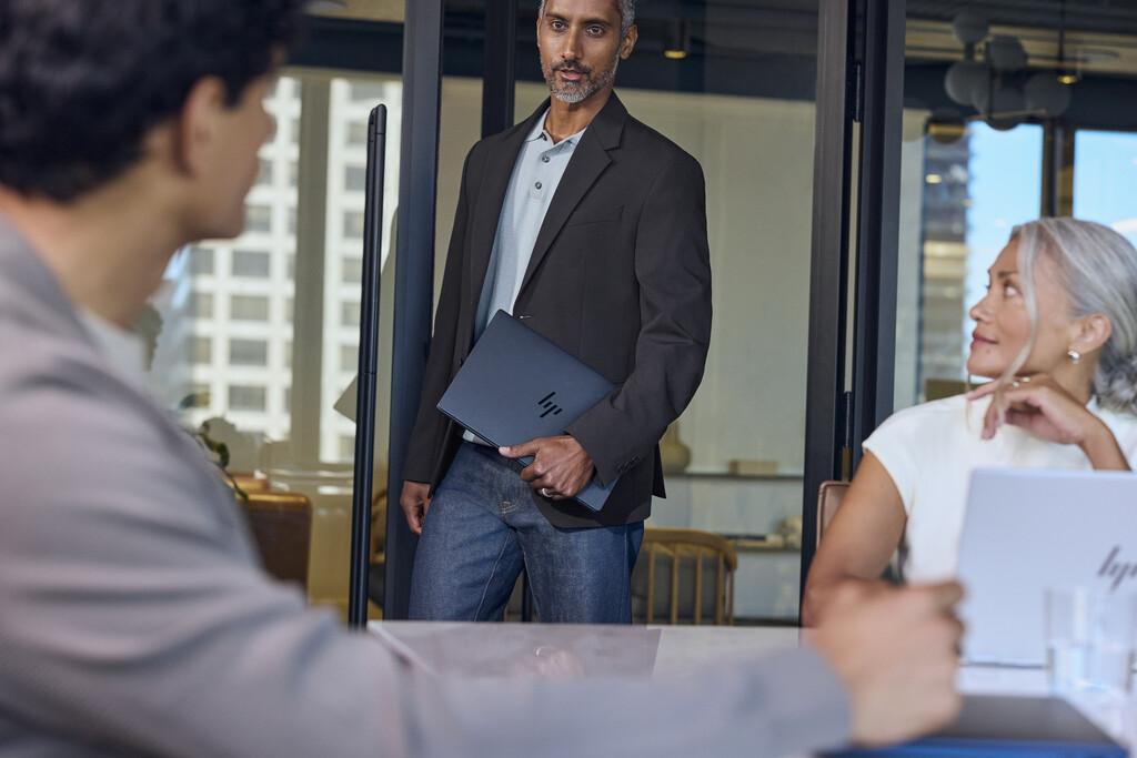 HP EliteBook X G2i Next Gen AI Copilot+ PC Intel Core Ultra 7 356H Laptop 35,6 cm (14") WUXGA 32 GB LPDDR5x-SDRAM 1 TB SSD Wi-Fi - Afbeelding 5